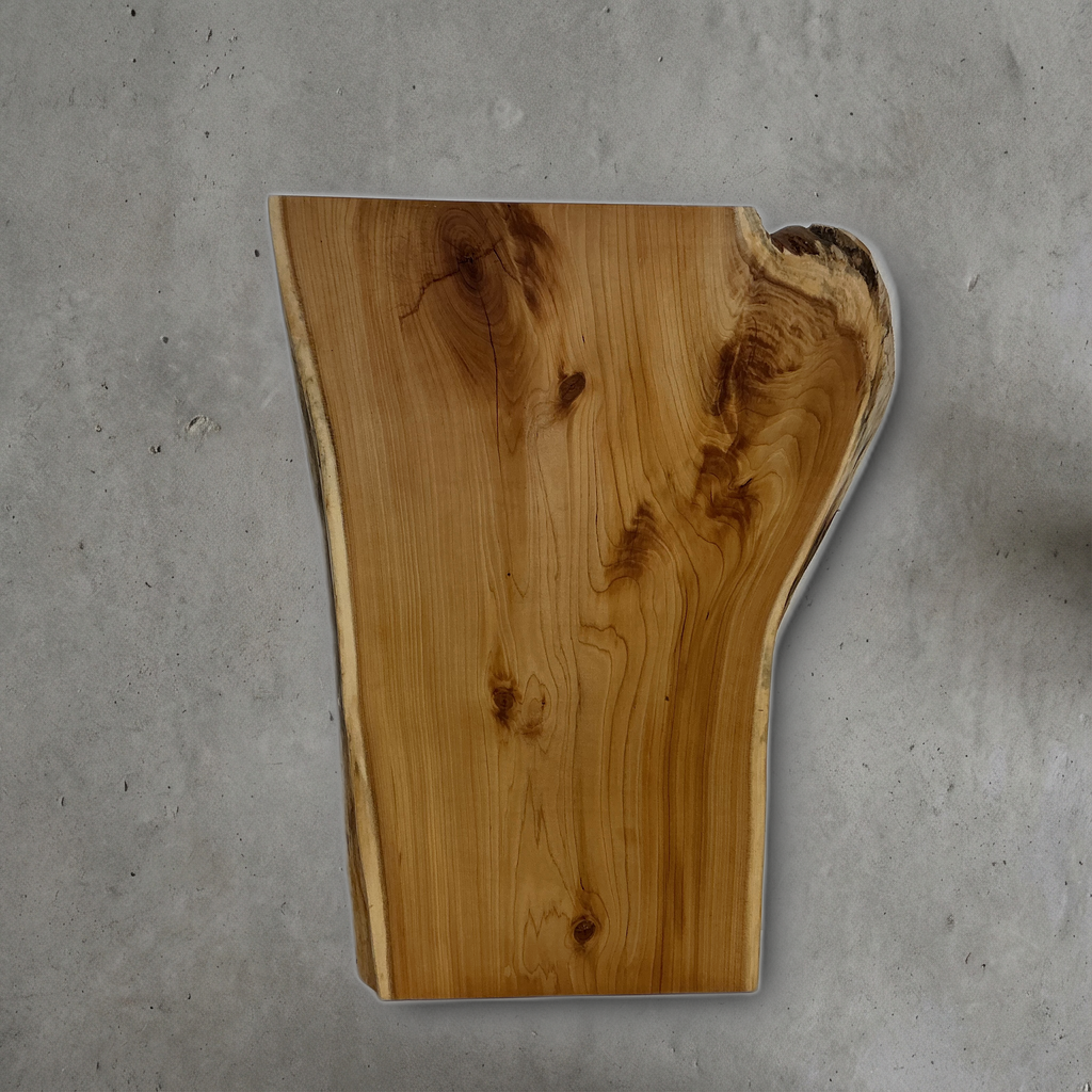 イチイ No.01 — 310 mm x 400 mm x 20 mm