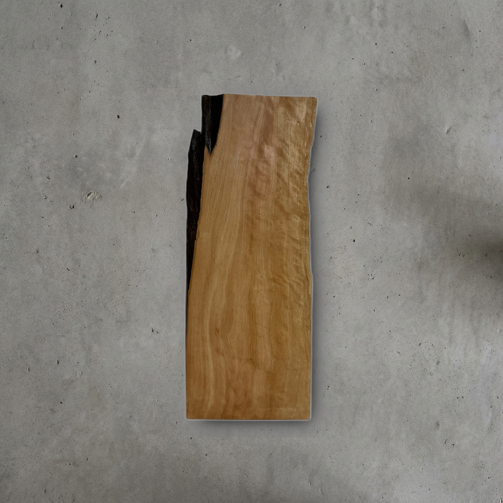 オノオレカンバ No.03 — 255 mm x 650 mm x 20 mm