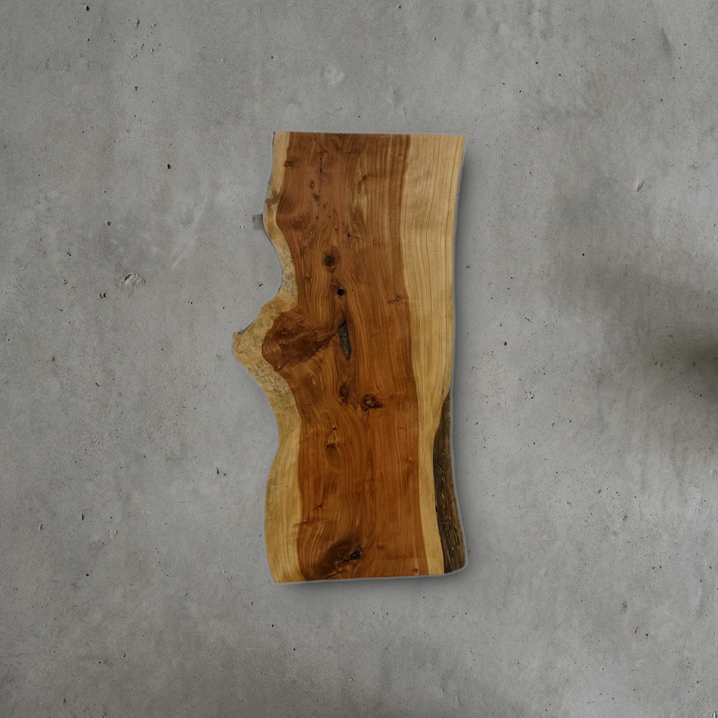 カイヅカイブキ No.06 — 240 mm x 470 mm x 23 mm