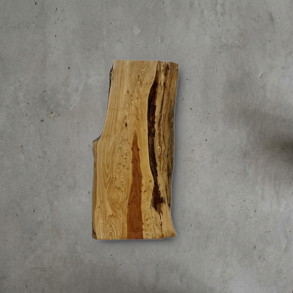 カイヅカイブキ No.11 — 240 mm x 480 mm x 22 mm