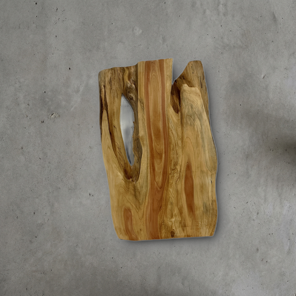 カイヅカイブキ No.16 — 250 mm x 440 mm x 22 mm