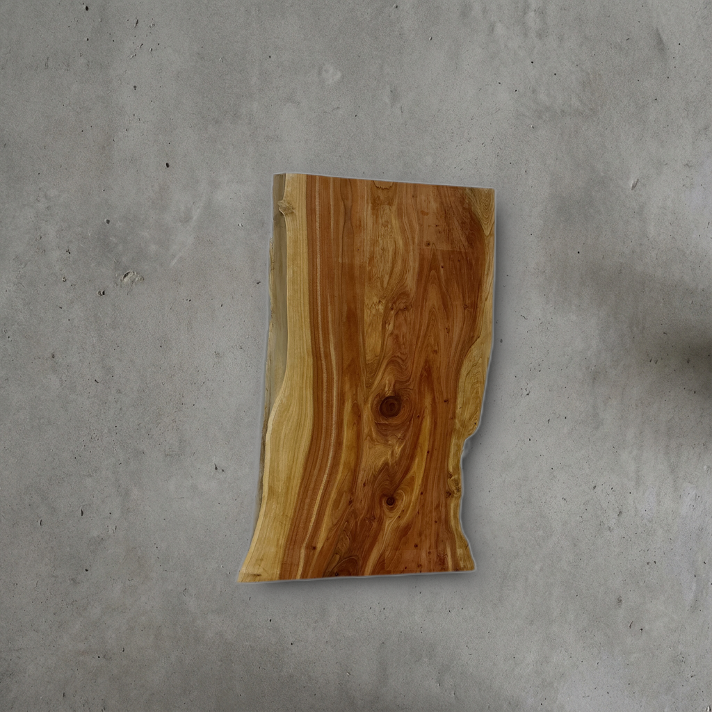 カイヅカイブキ No.17 — 200 mm x 360 mm x 22 mm