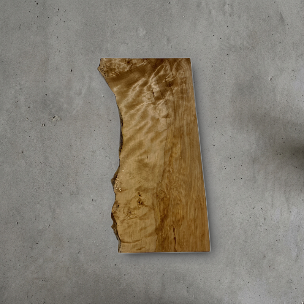 カバ No.01 — 270 mm x 550 mm x 22 mm