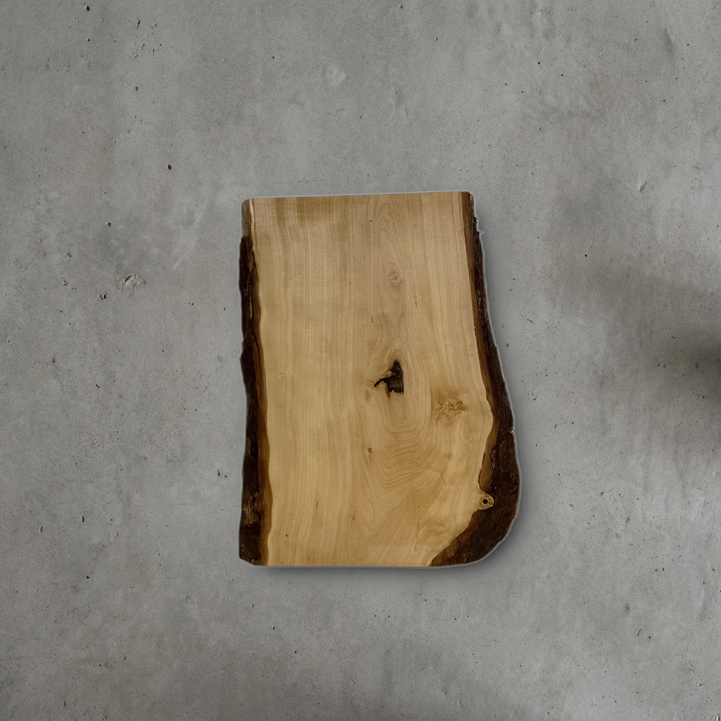 トチ No.08 — 340 mm x 435 mm x 28 mm