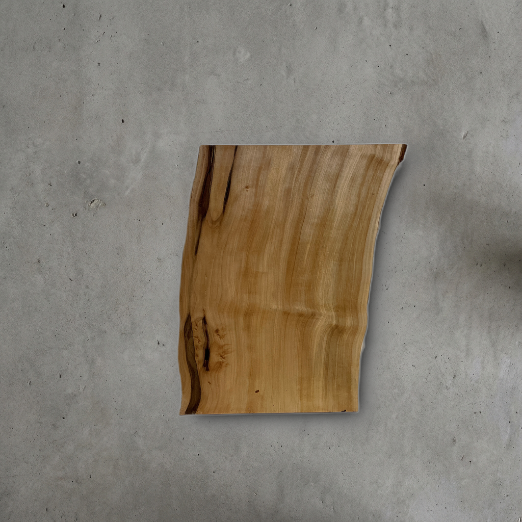 トチ No.36 — 270 mm x 380 mm x 30 mm