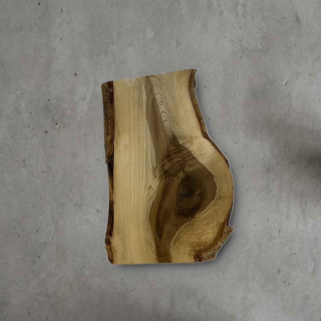 ホウ No.05 — 300 mm x 440 mm x 20 mm