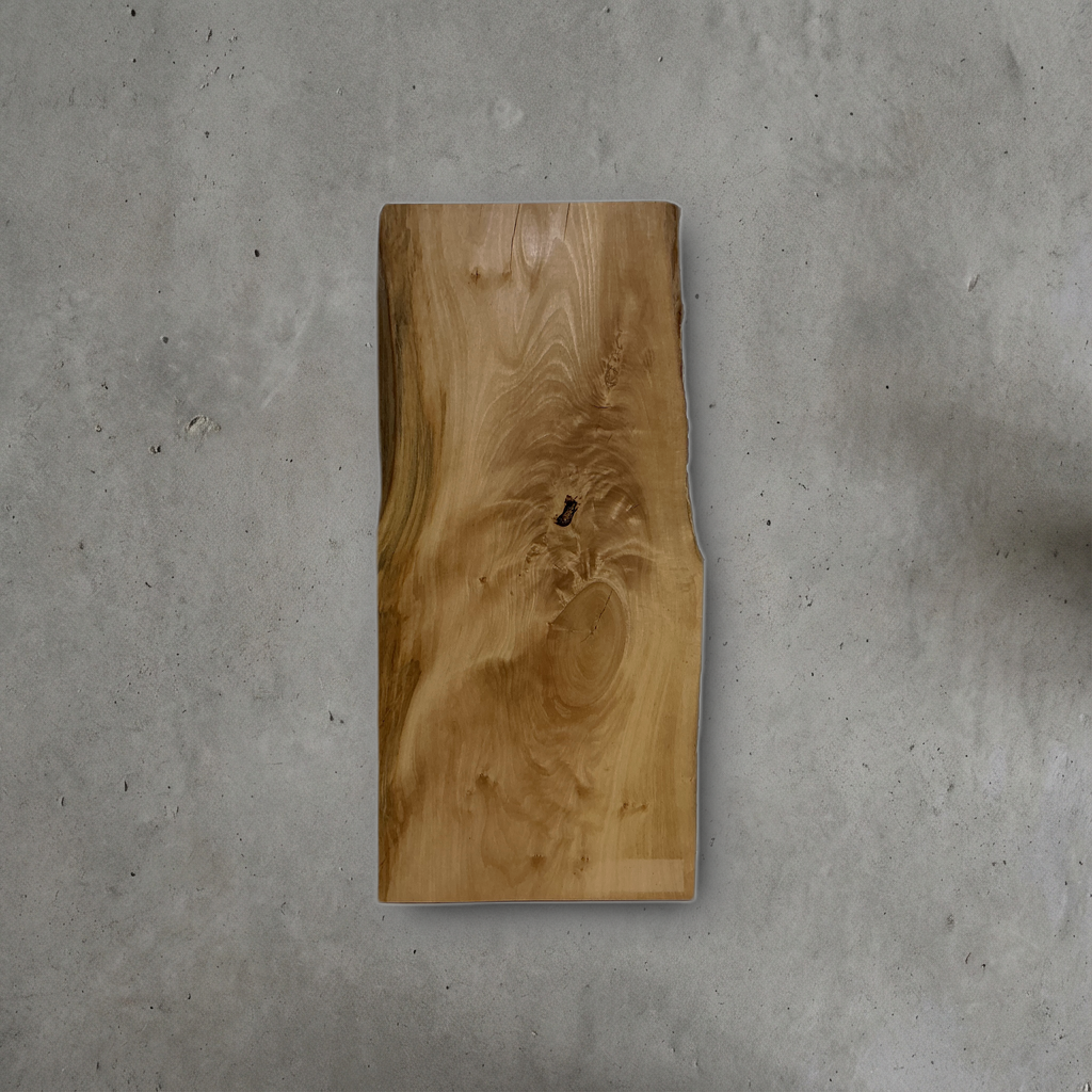 ヤマボウシ No.04 — 235 mm x 490 mm x 20 mm