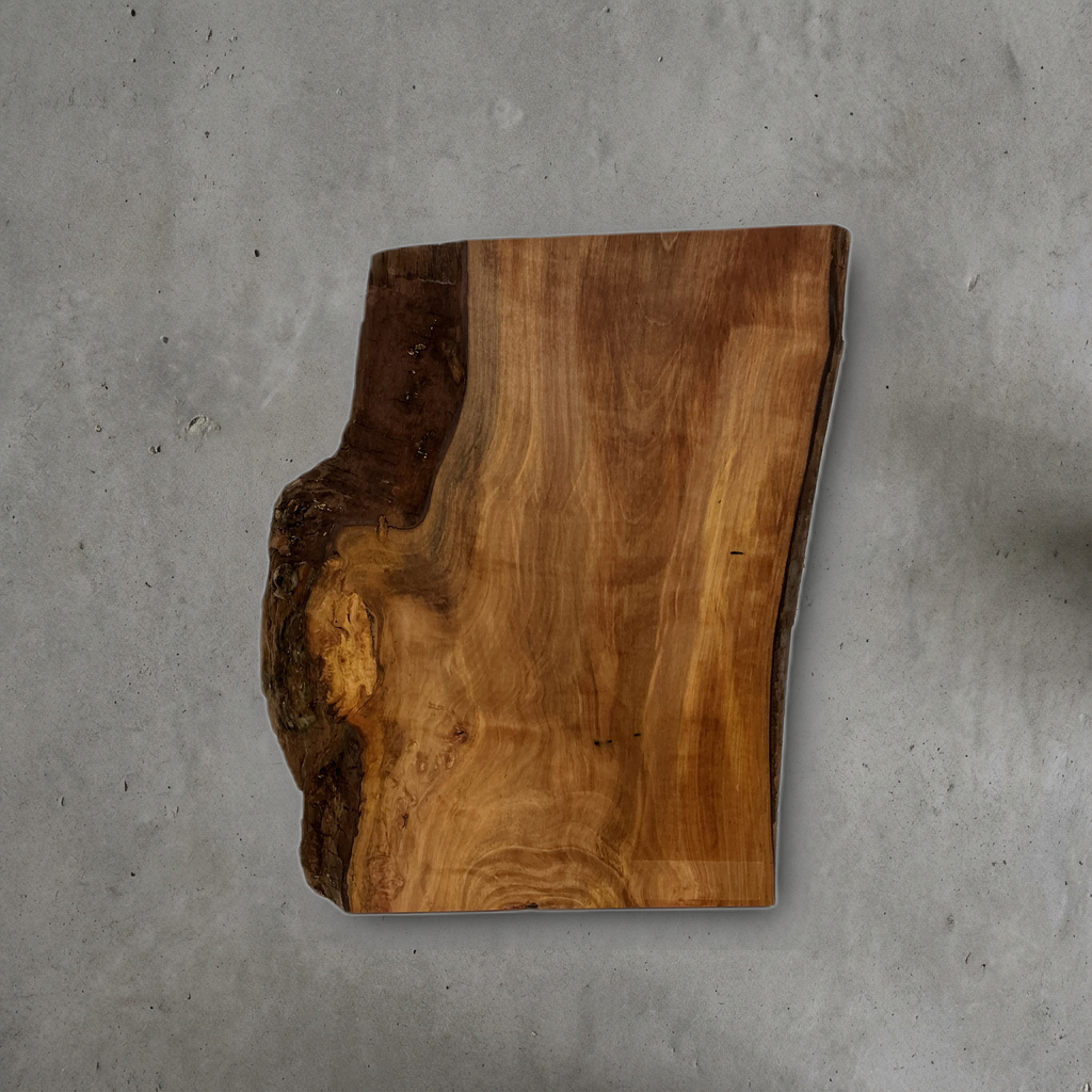 ヤマモモ No.32 — 300 mm x 360 mm x 27 mm